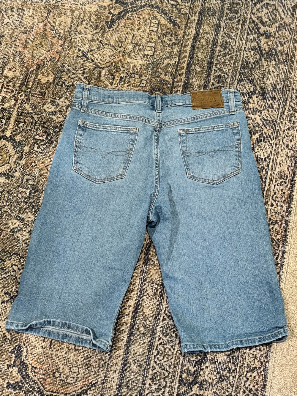 Polo by Ralph Lauren Men's Light Wash Denim Shorts - Picture 2 of 4